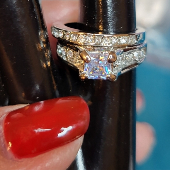 New 2 pc Wedding Set size 6 Cubic Zirconia silver plated - Picture 1 of 13